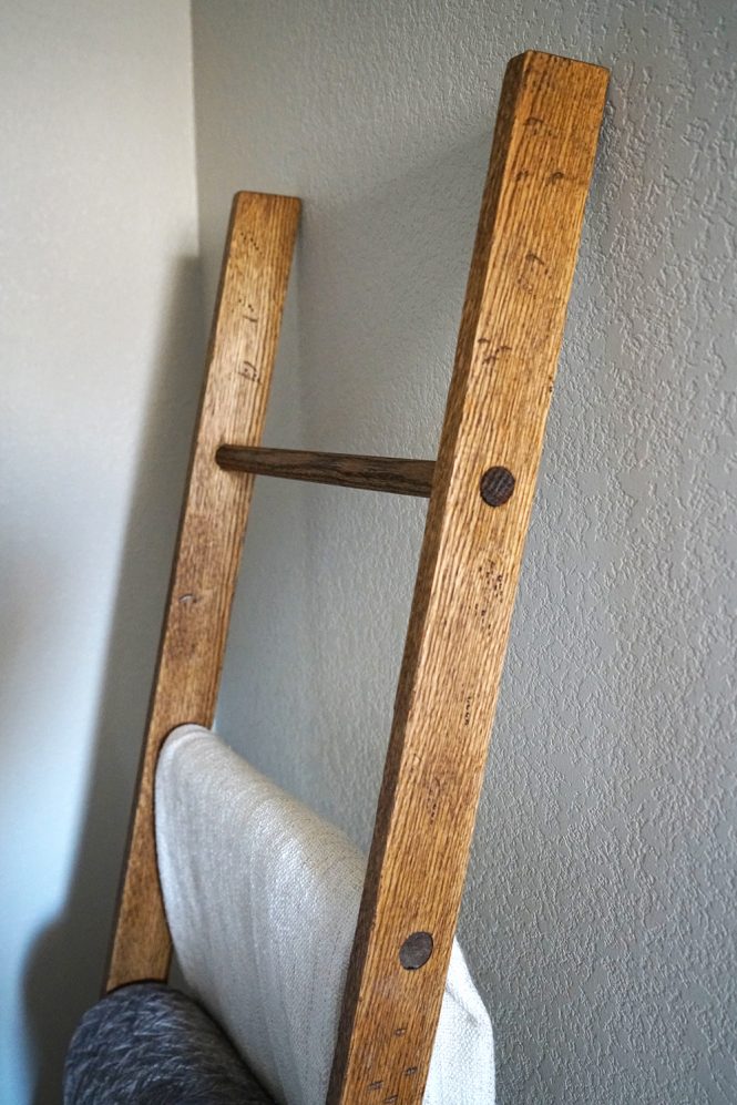 How to Make a Blanket Ladder, DIY Tutorial, Hello Hayley