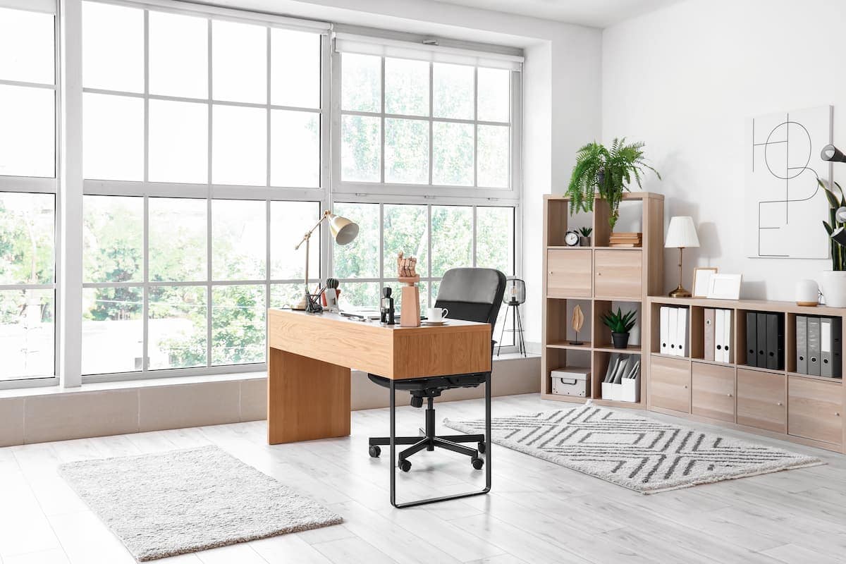 11 Best Wood Types for Desks Which One Should You Choose?