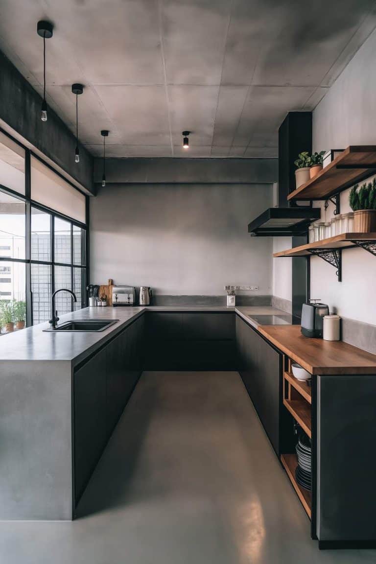 39 Industrial Kitchen Ideas: Outfitting for Efficiency