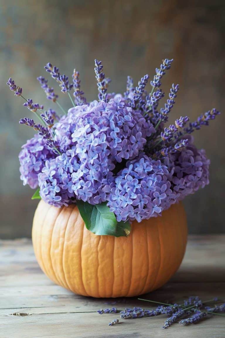 31 Gorgeous Pumpkin Flower Arrangements to Try This Fall
