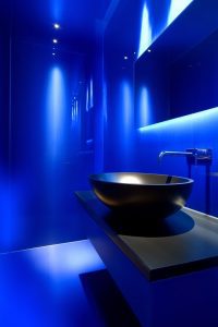 40 Chic Powder Room Ideas That Suit Every Guest's Tastes