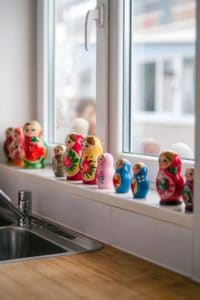 37 Kitchen Windowsill Ideas To Brighten Your Space