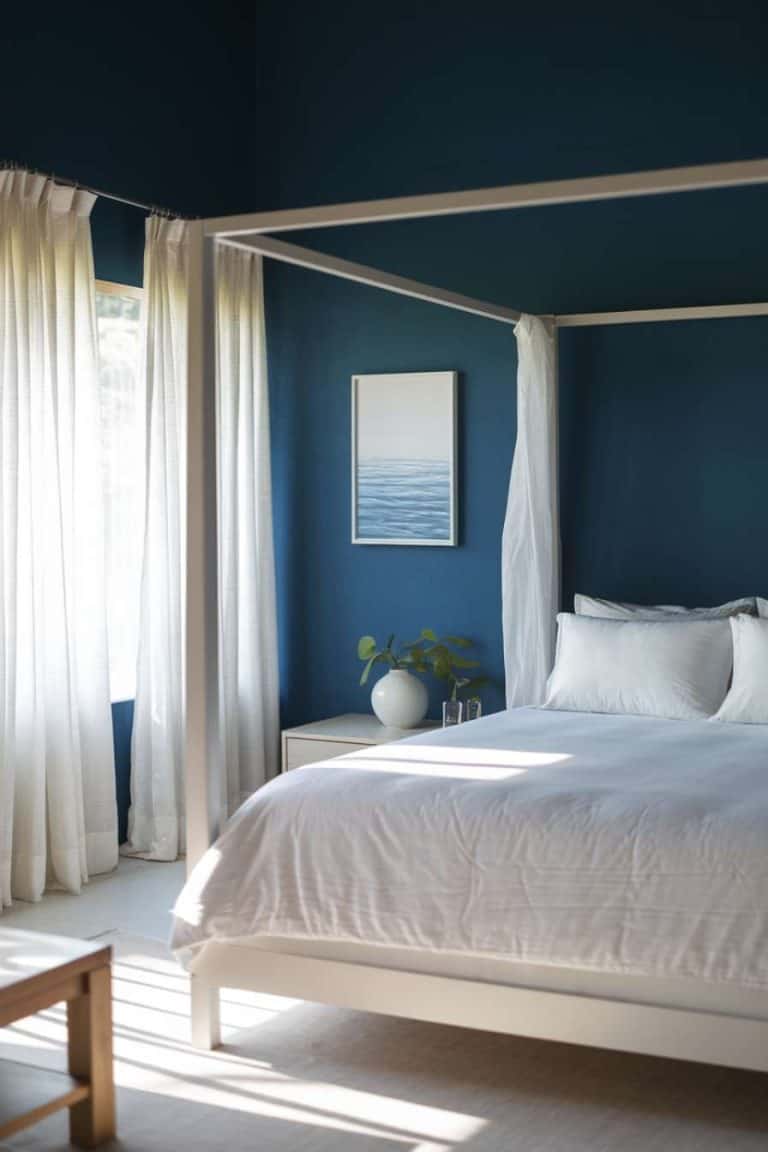 31 Dark Blue Bedroom Ideas for a Bold, Moody Aesthetic