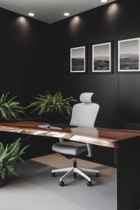 28 Moody Home Office Ideas for a Luxe and Dramatic Workspace